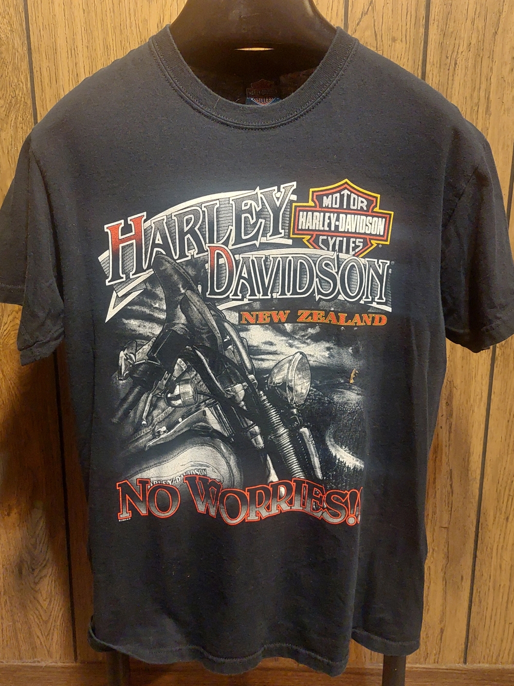 Harley-Davidson Black New Zealand No Worries' Motorcycle Graphic Tee 2000 Y2K